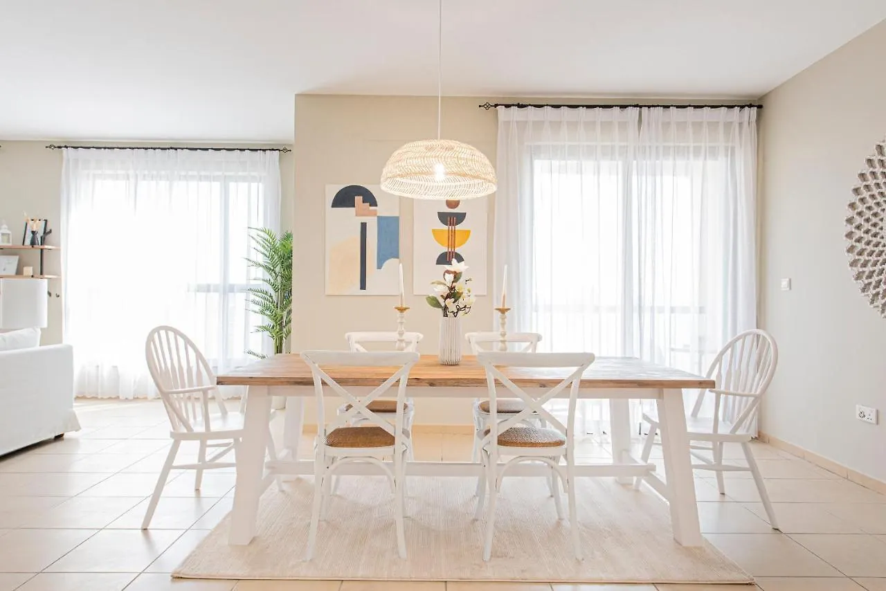 Nasma Luxury Stays- Majestic Marina Views, Lavish 4Br Getaway In Jbr Dubai 0*,